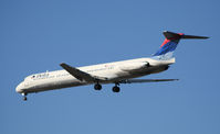 N991DL @ KATL - Short Final for 26R - by Michael Martin