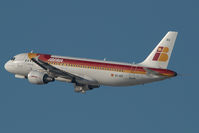 EC-IEG @ BCN - Iberia Airbus 320