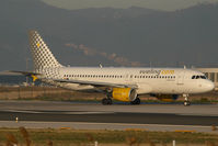 EC-JTR @ BCN - Vueling Airbus 320