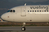 EC-JTR @ BCN - Vueling Airbus 320