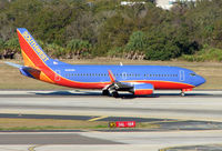 N365SW @ TPA - The current Southwest colours simply excel in perfect weather conditions