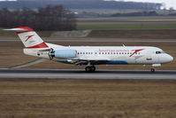 OE-LFI @ VIE - Fokker70