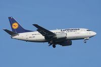 D-ABIX @ VIE - Lufthansa 737-500 - by Luigi