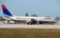 N391DA @ MIA - Delta B737 about to depart Miami