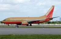 N777QC @ FLL - This Southwest B737 still wears the old colour scheme in Feb 2008 - by Terry Fletcher