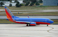 N483WN @ TPA - Southwest B737 taxies for departure from Tampa