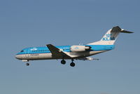 PH-WXC @ EBBR - arrival of flight KL1723 to rwy 25L - by Daniel Vanderauwera