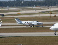 N327SE @ DAB - Beech 200 Super King Air - by Florida Metal