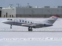 C-FIGD @ CYOW - Performing Touch and Goes on Rwy 25 - by CdnAvSpotter