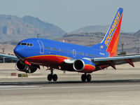 N268WN @ KLAS - Southwest Airlines / 2007 Boeing 737-7H4 - by Brad Campbell