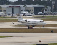 N601CV @ DAB - CL601