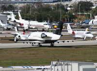 N601DT @ DAB - CL601