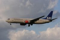 LN-RPM @ EGLL - Taken at Heathrow Airport March 2008 - by Steve Staunton