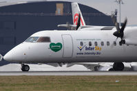 OE-LIA @ VIE - Dash8-300 - by Juergen Postl