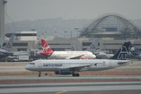 F-OHMH @ KLAX - Airbus A320 - by Mark Pasqualino