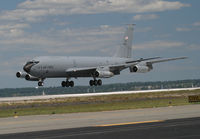 58-0040 @ OQU - Quonset Point, RI 2007 - KC-135E Stratotanker - by Mark Silvestri