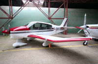 F-GIKX @ LFOX - Inside Airclub's hangar - by Shunn311