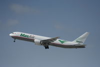 N420LA @ KLAX - Boeing 767-300F - by Mark Pasqualino