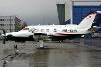 HB-KHC @ CGN - visitor - by Wolfgang Zilske