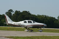 N1019K @ KLAL - Cessna 350