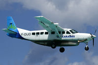 F-OIJO @ SXM - visitor