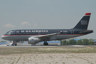 N766US @ CLT - US Airways Airbus 319 - by Yakfreak - VAP