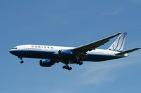 N775UA @ KIAD - Boeing 777-200 - by Mark Pasqualino