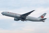 C-FIVK @ VHHH - Air Canada 777-200