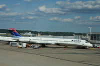 N948DL @ KDCA - MD-88 - by Mark Pasqualino