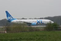 G-XLAD @ EGKK - Gatwick Airport 21/04/08 (married 19/04/08 - spotting two days later) - by Steve Staunton