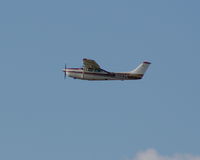 N6112S @ LAL - Cessna 182