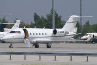 G-LWDC @ VIE - ISM Aviation Services Canadair CL600 Challenger - by Thomas Ramgraber-VAP