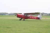 G-AJYB photo, click to enlarge G-AJYB photo, click to enlarge