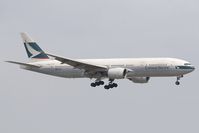 B-HNL @ VHHH - Cathay Pacific 777-200 - by Andy Graf-VAP