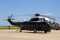 159359 @ CID - One of two VH-3Ds for Presidential movement - by Glenn E. Chatfield