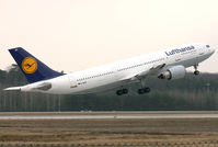 D-AIAZ @ EDDF - Lufthansa - by Christian Waser