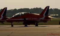 XX294 @ LFI - Catching some of the last rays of sun fr the day - by Paul Perry