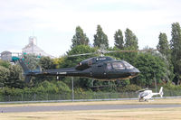 F-HAND @ LFPI - Taking off at Paris - Issy-les-Moulineaux Heliport - by Alipho