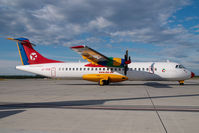 OY-RUB @ VIE - Danish Air Transport ATR72 - by Yakfreak - VAP