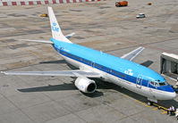 PH-BDC @ EPWA - KLM - by Christian Waser