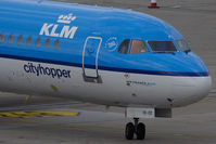 PH-OFK @ VIE - Fokker F28 Mark 0100 - by Juergen Postl