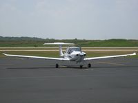 N647DS @ M01 - N647DS DIAMOND DA40