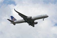 N67134 @ MCO - Continental 757-200 arriving from EWR