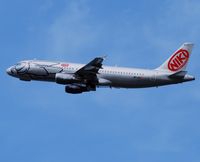 OE-LEU @ LOWW - Fly Niki - by Daniel Jany