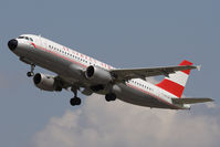 OE-LBP @ VIE - Airbus A320-214