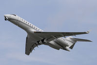 VP-BSE @ VIE - Bombardier BD-700-1A10 Global Express
