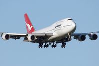 VH-OEH @ NZAA - Qantas 747-400 - by Andy Graf-VAP