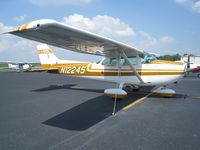N12245 @ M01 - N12245 CESSNA 172M