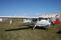 N17409 @ YIP - Cessna 172S