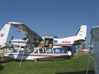 N381A @ OSH - 2001 Cessna 208 TURBO CARAVAN Amphibian, P&W(C)PT6A-114A Turboprop, 675 shp, Wipline 8000 amphibious floats - by Doug Robertson